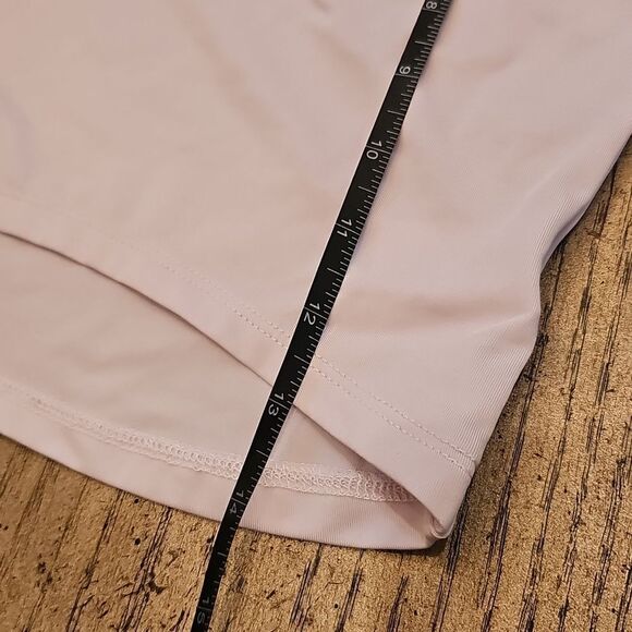 Lavender Cropped T-Shirt Size XS - Picture 5 of 6